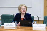 Сенатор Гумерова: Поддержка студенческих семей — один из главных приоритетов