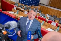 На Ямале учредили новые почетные звания для пожарных и спасателей