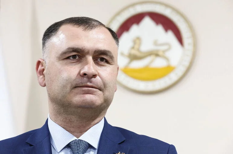 Гаглоев принял предложение Путина стать его советником