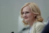 Депутат Яровая на ПМЮФ открыла выставку, посвященную 120-летию Госдумы