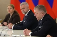 Фицо: Словакия не будет участвовать в пакете помощи НАТО для Украины