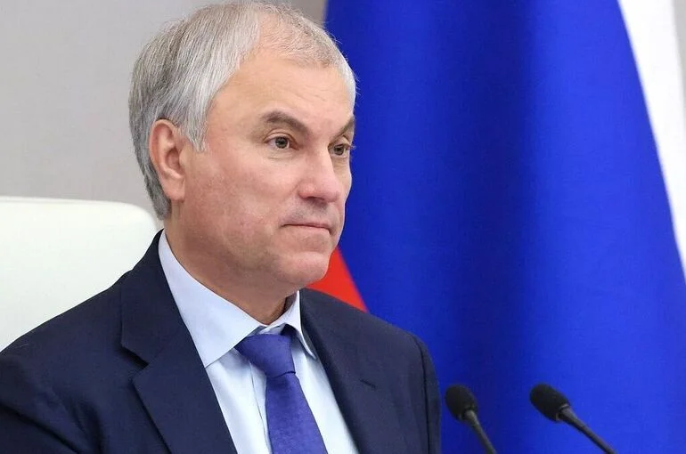 Володин назвал 5 качеств, которыми должен обладать политик