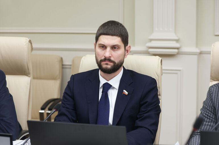 https://www.pnp.ru/upload/entities/2026/06/27/00/article/detailPicture/8e/78/15/61/cb9eab034a8e6d342dfdb3a40995d22c.jpg