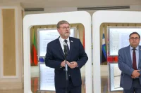 Сенатор Косачев открыл выставку в рамках проекта «Сенатские чтения»