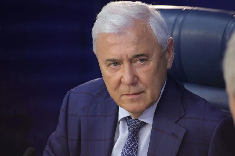 Анатолий Аксаков: Рубль будет слабеть, экономика — укрепляться