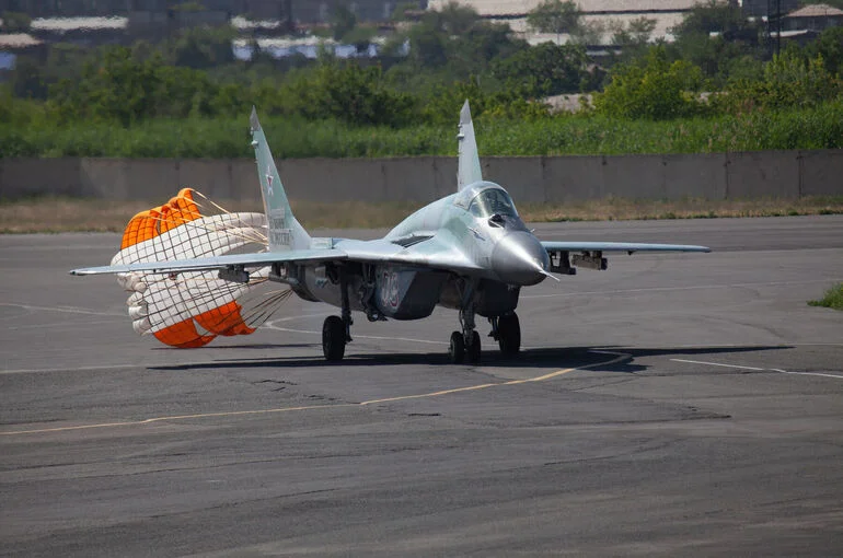 Украина купит у Швеции 16 истребителей Gripen E