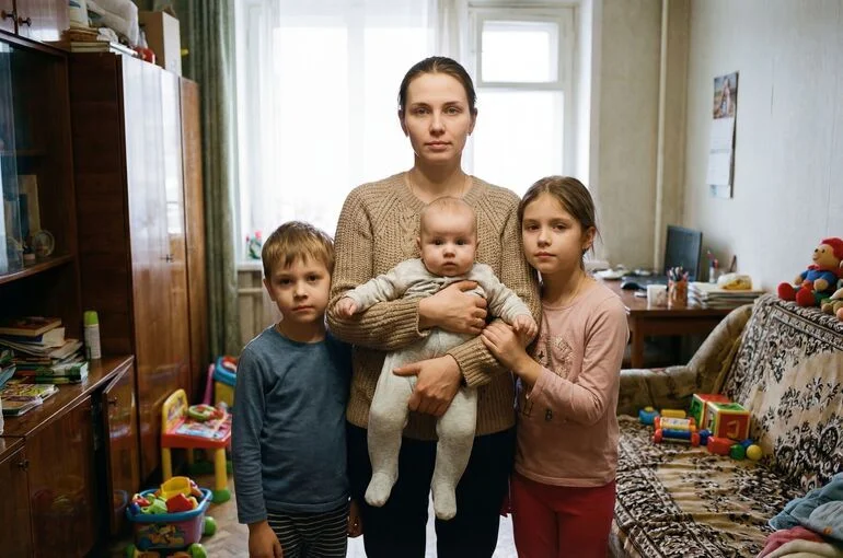 Одиноким родителям предложили дать право на ежегодный отпуск в любое удобное время  