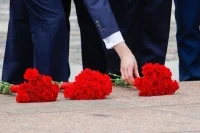 На Поклонной горе возложили цветы в День ветеранов боевых действий