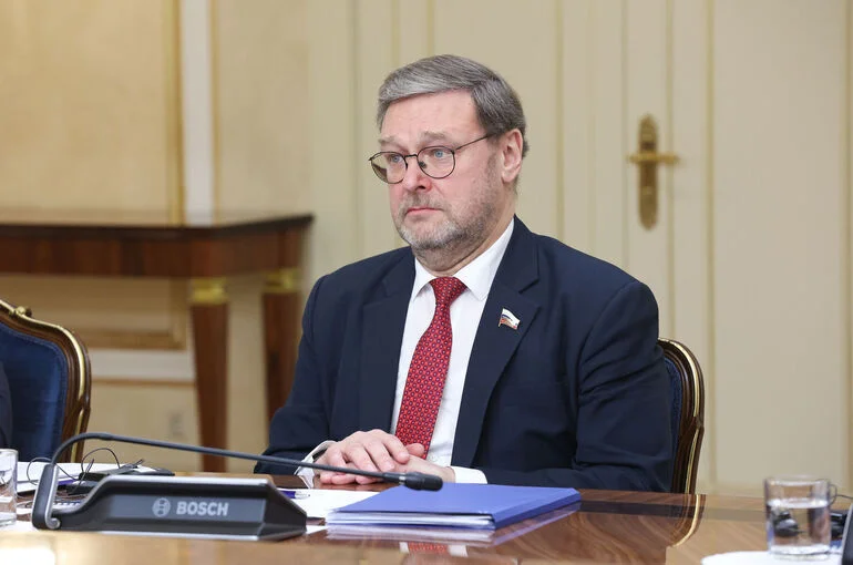 Сенатор Косачев рассказал о возможных компромиссах по Украине