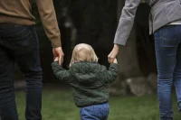 За нехватку мест в детсаду для родителей предложили ввести ежемесячную выплату