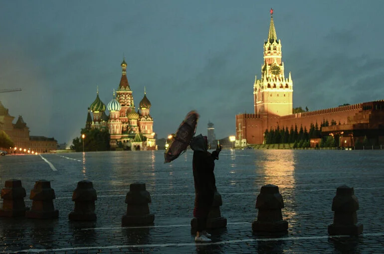 Неделя дождей и гроз начнется в Москве с 4 июля