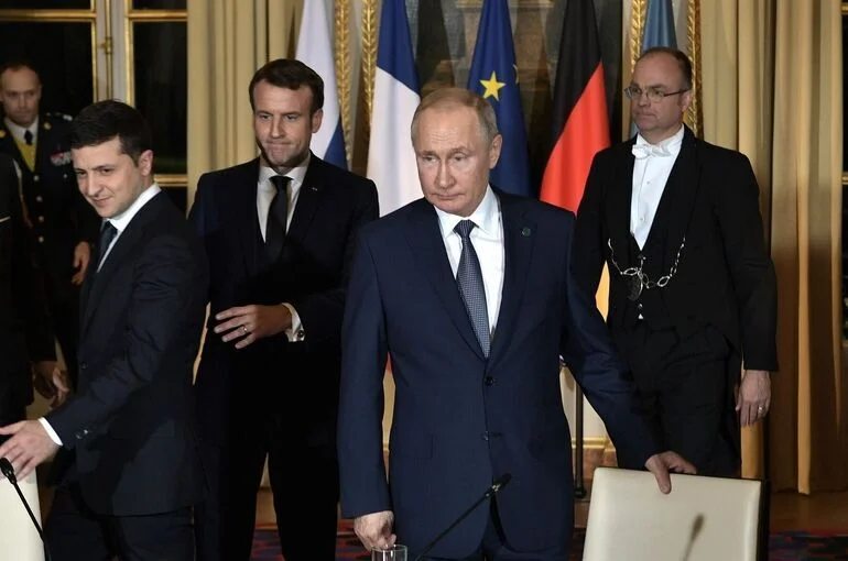 Песков рассказал о споре Путина и Зеленского в 2019 году