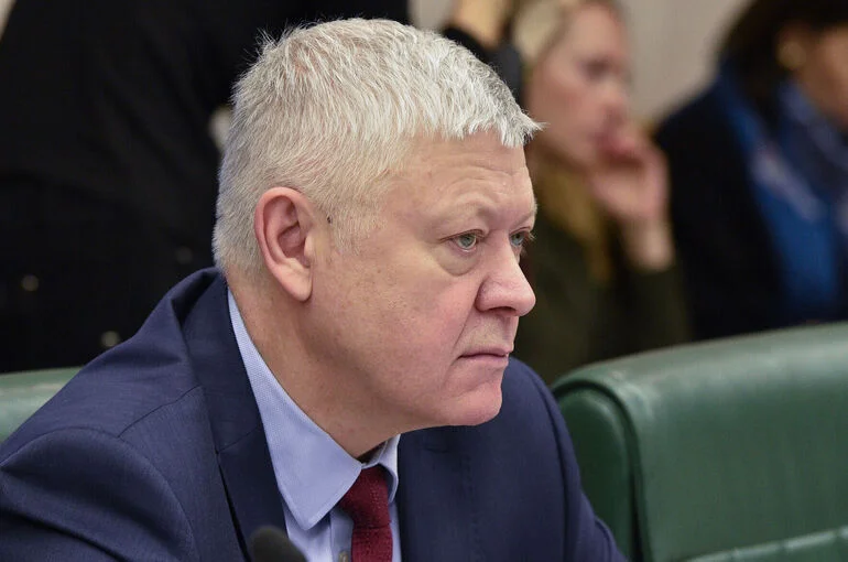 Депутат Пискарев: Сбежавшие грантоеды окончательно утратили связь с Родиной