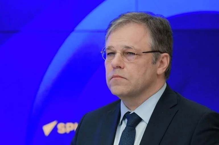 Мирошник: Киевский режим старается инсценировать победы, атакуя жилые дома и больницы
