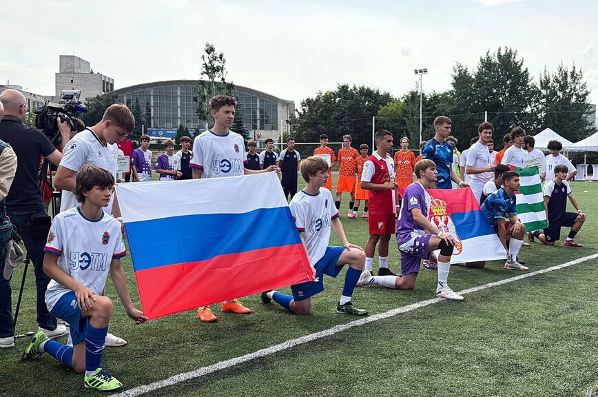 Футбол без границ: как спорт помогает укреплению дружбы