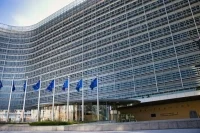 Эксперт: Страны Восточной Европы говорят об угрозе РФ, чтобы получить финансирование