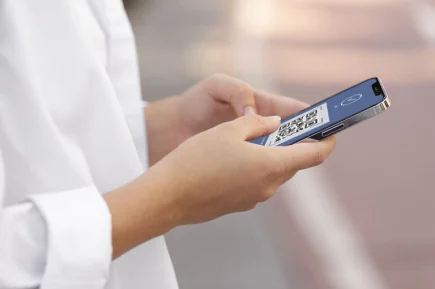 QR-код вместо паспорта: возраст покупателей проверят в приложении «Госкан»