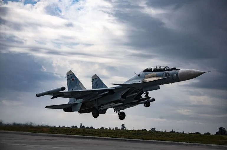 Российские военные поразили объекты инфраструктуры в портах Одесса и Черноморск
