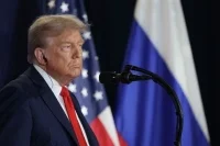 Трамп обвинил Россию и Китай во вмешательстве в выборы США