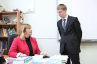 Учителям гарантировали обеспечение условий развития в течение всего периода работы