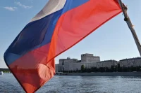 Российские войска ударили по двум судам с военным грузом в порту Одессы