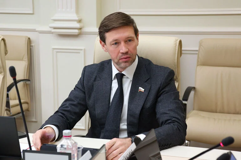 Сенатор Шейкин призвал ввести единые правила применения ИИ в строительстве и ЖКХ