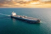 Франция спустя месяц освободила следовавший из России танкер Deliver