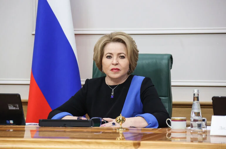 Матвиенко назвала Военно-морской флот гордостью и оплотом мощи России