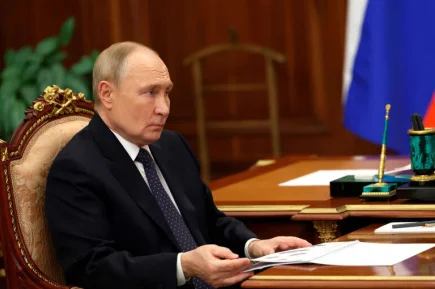 Путин встретился с губернатором Омской области