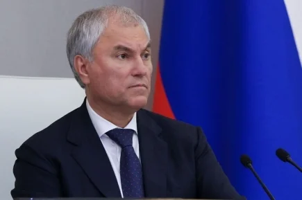 Володин: Рост пошлин для мигрантов позволит пополнять бюджет на 15 млрд руб. ежегодно