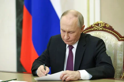 Путин подписал закон о поддержке развития ИИ
