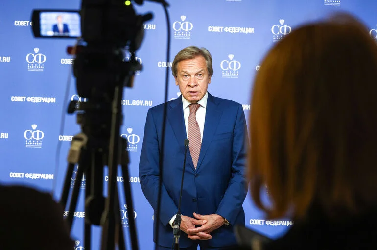 Сенатор Пушков назвал нынешний период отношений РФ и Европы «ледяной войной»