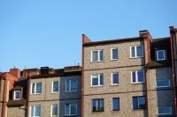 В Ростовской области буря повредила крыши 110 многоквартирных домов