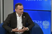Депутат Леонов призвал ужесточить ответственность за нападение на медиков
