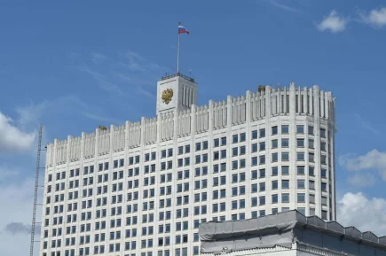 Кабмин приостановил действие спецправил определения цен госзакупки моторного топлива 