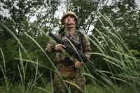 Длительный отпуск и списанные кредиты: новые льготы у бойцов СВО