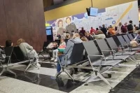 Росавиация временно ограничила прием и отправку рейсов в десяти аэропортах