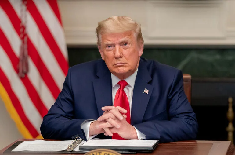 Нефть дешевеет на заявлении Трампа о переговорах с Ираном