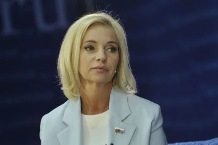 Депутат Казакова: Музеи, посвященные Великой Отечественной войне, открылись в половине школ России