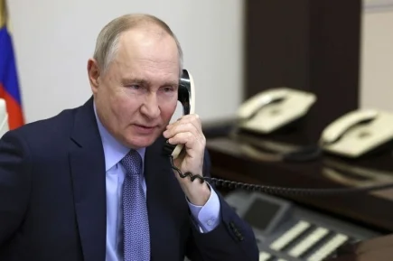 Президенту доложили о практически безостановочных боевых действиях под Добропольем