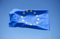 Евросоюз расширил антироссийские санкции еще на пять человек