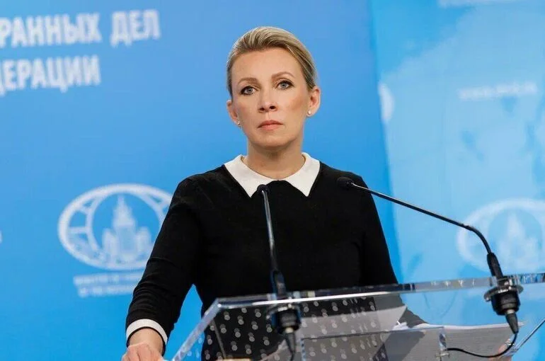 Захарова: Такаити побоялась назвать страну, сбросившую на Японию атомную бомбу