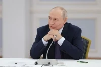 Путин назвал депопуляцию недопустимой для такой огромной страны, как Россия