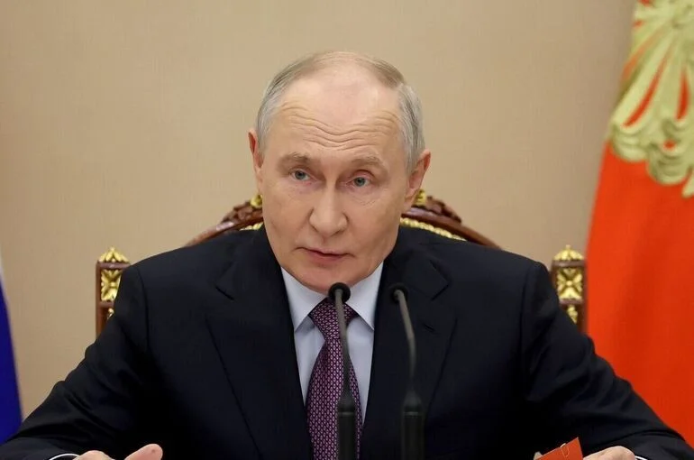 Путин призвал защитить данные о научных исследованиях