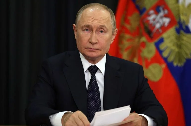 Путин прибыл в Южно-Сахалинск