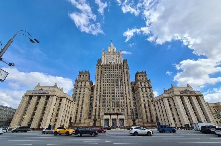 МИД: ЕС использует операцию «Ирини» для запугивания коммерческих перевозчиков