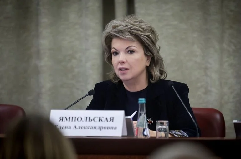 Ямпольская призвала защитить народные промыслы РФ от копирования