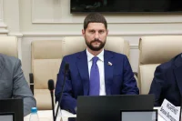 Сенатор Волошин оценил подключение заказчиков из ДНР к порталу поставщиков Москвы
