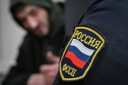 Приставы заглянут в кредитную историю