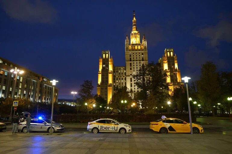 В энергоснабжении районов Москвы произошел временный сбой